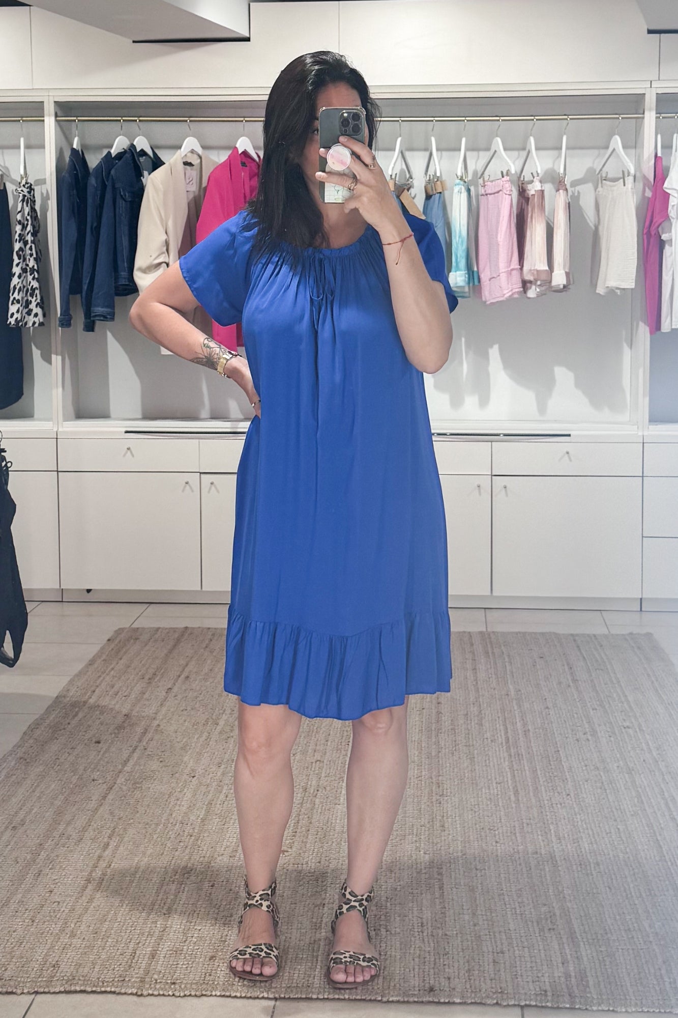 robe mi-longue femme, col bardot, manches courtes, fluide, look été uni bleu roi